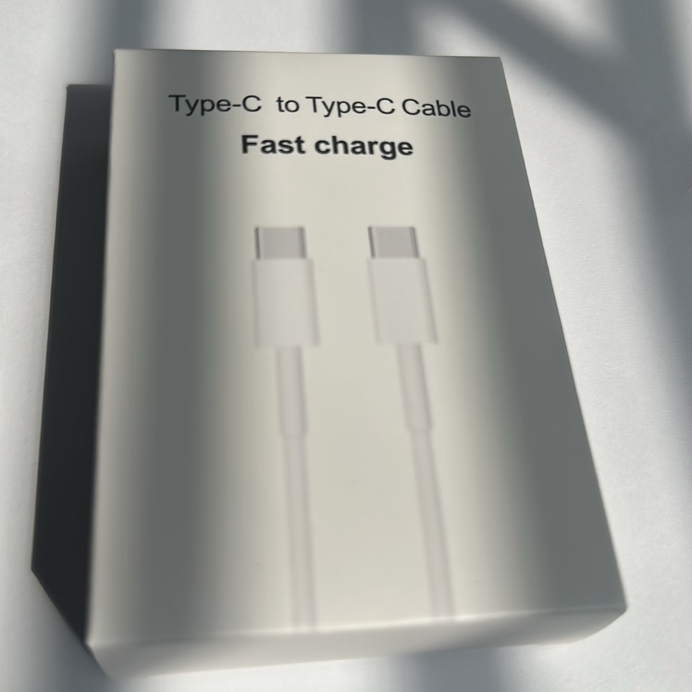 Type-C To Type-C Fast Charging 20W Mobile Phone Power Cable 1M White New - Picture 3 of 6